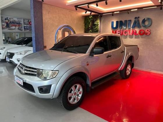MITSUBISHI L200 TRITON 2.4 GL 4X2 CD 16V FLEX 4P MANUAL